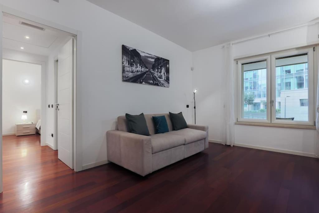 Comfort Suite Milano Centrale With Fast Wifi And Free Netflix Bagian luar foto