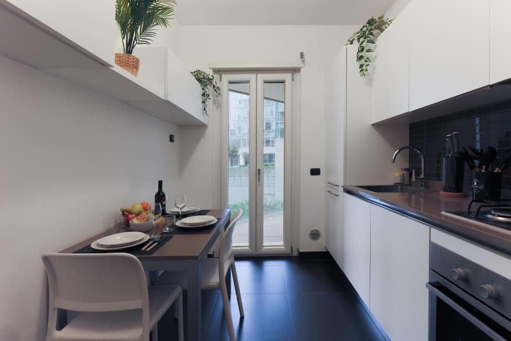Comfort Suite Milano Centrale With Fast Wifi And Free Netflix Bagian luar foto