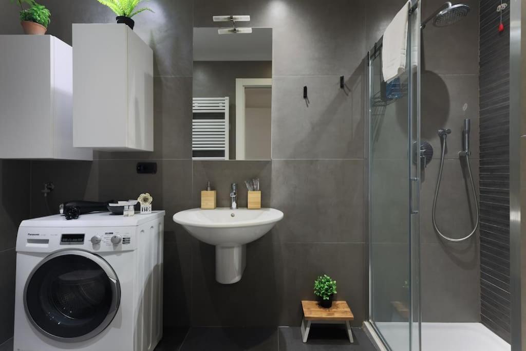 Comfort Suite Milano Centrale With Fast Wifi And Free Netflix Bagian luar foto