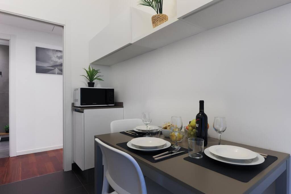 Comfort Suite Milano Centrale With Fast Wifi And Free Netflix Bagian luar foto